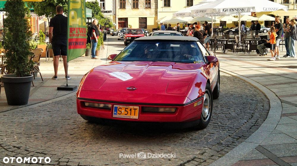 Chevrolet Corvette - 7