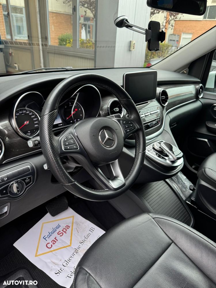 Mercedes-Benz V - 10