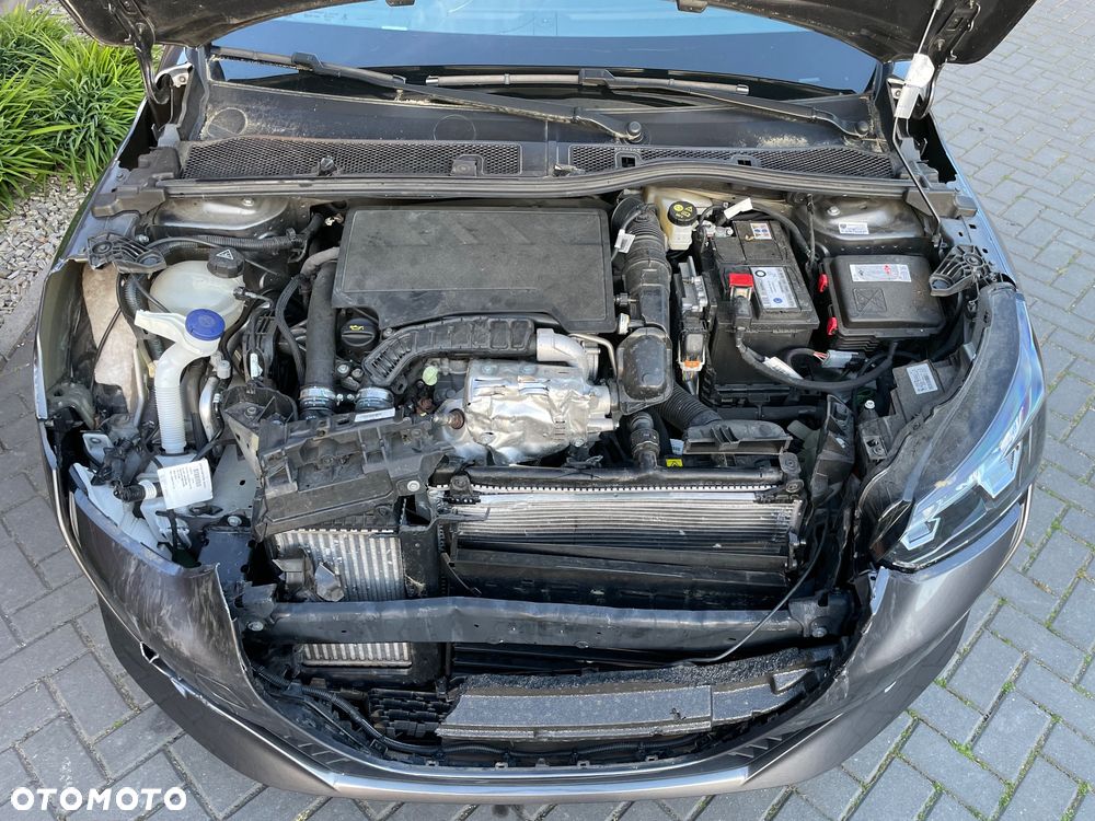 Peugeot 208 PureTech 100 Allure Pack - 9