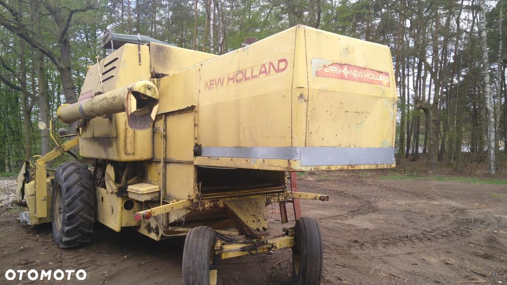 New Holland 1520 - 1