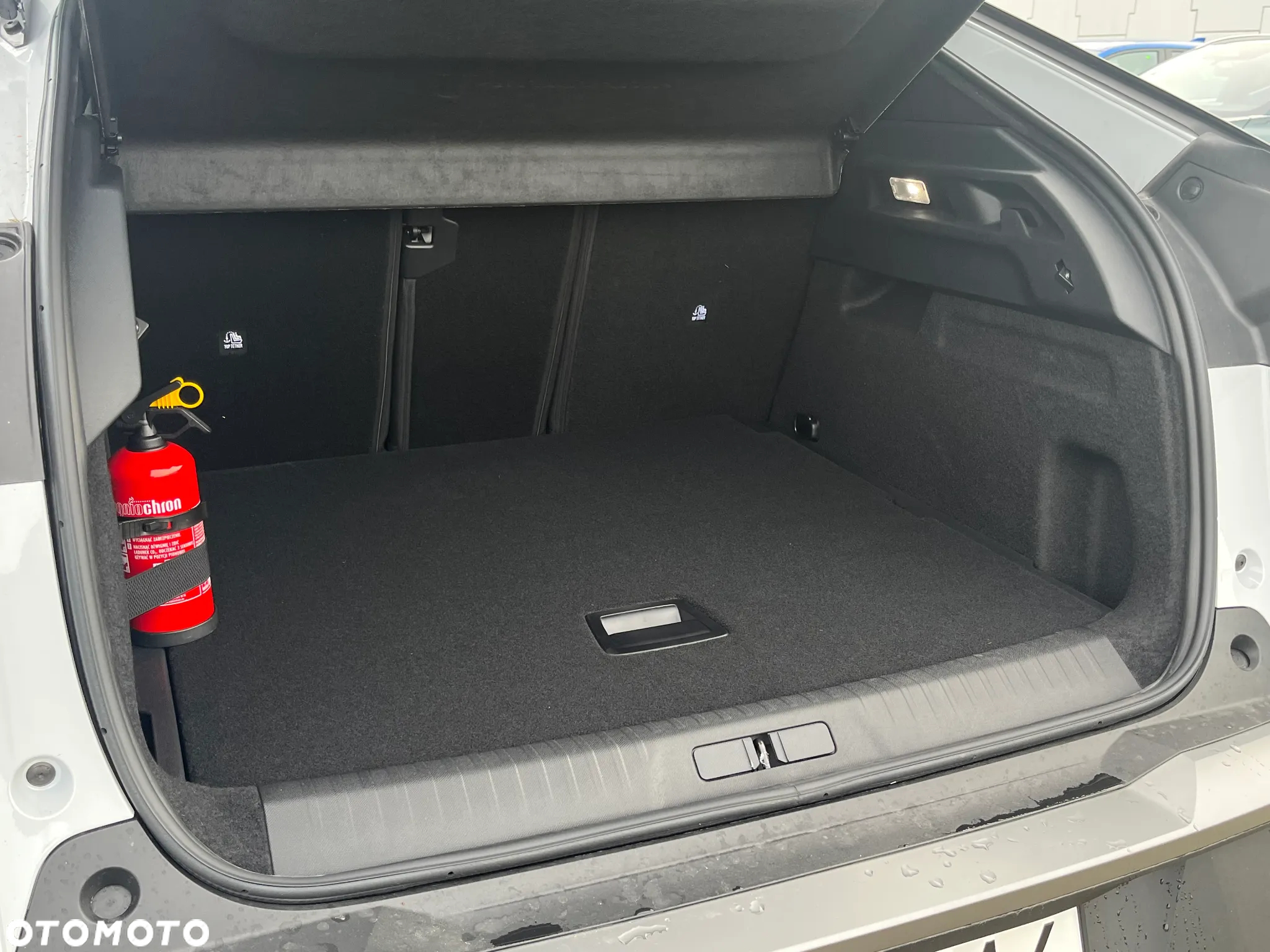 Peugeot 3008 1.2 PureTech mHEV Allure e-DCS6 - 39