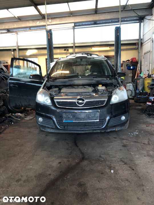 OPEL ZAFIRA  B DRZWI PRAWE TYLNE TYŁ KPL - 3