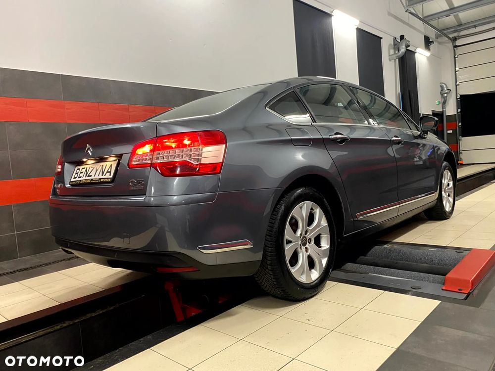 Citroën C5 2.0i 16V Confort Equilibre - 8