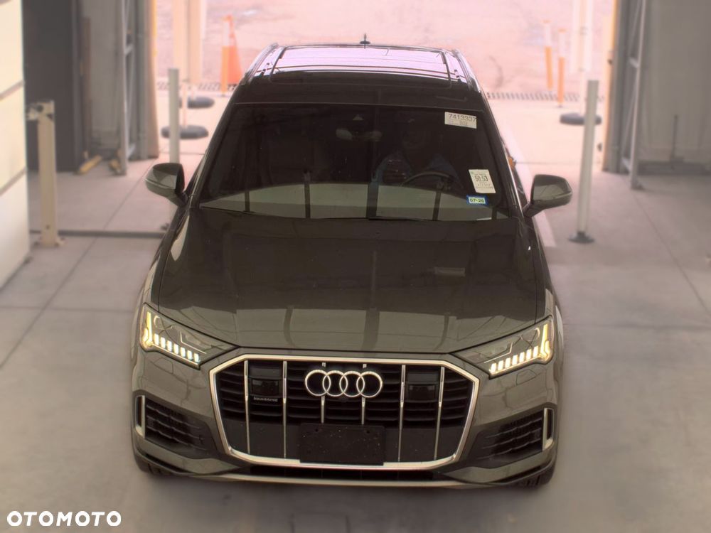 Audi Q7 - 10