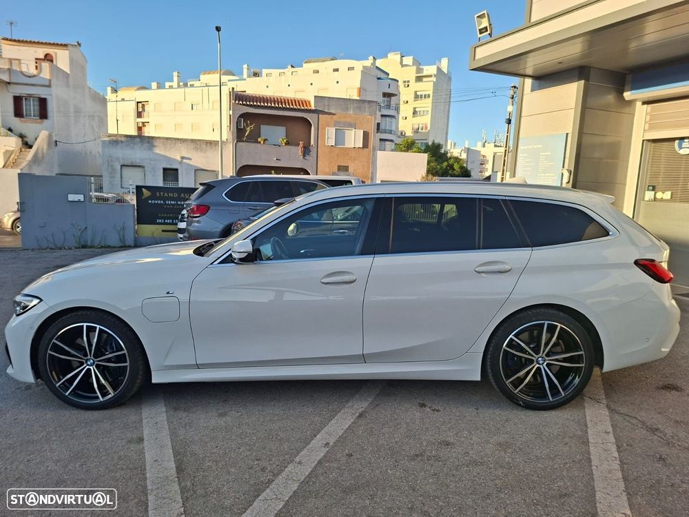 BMW 330 - 9