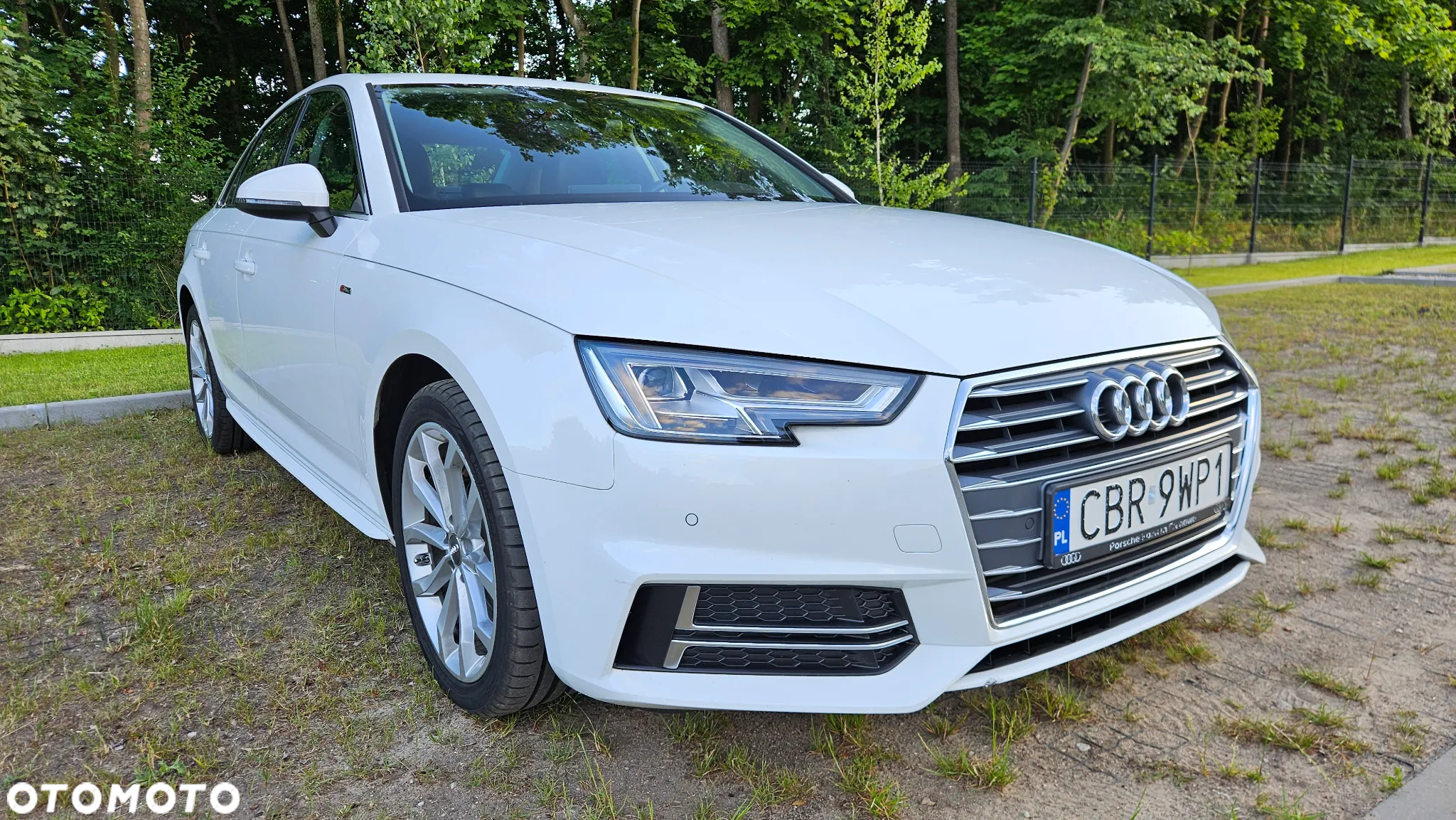 Audi A4 2.0 TFSI ultra S tronic - 5