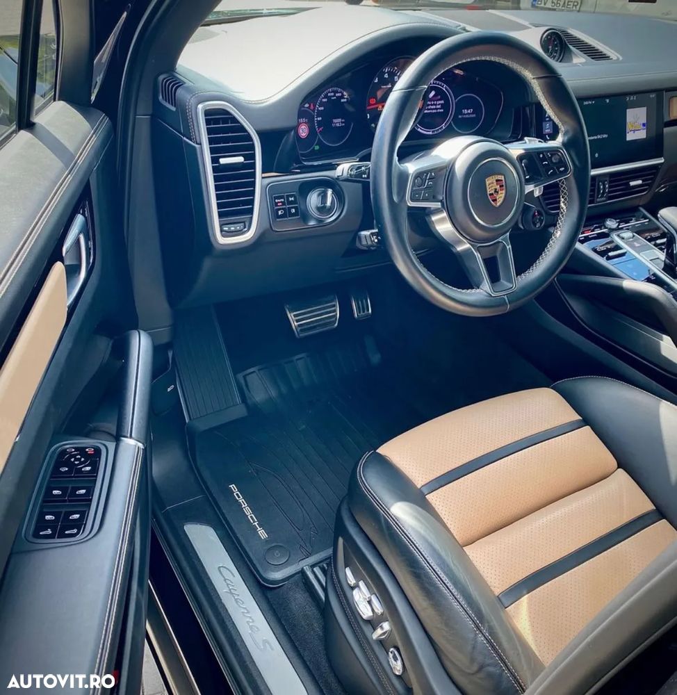 Porsche Cayenne S - 8