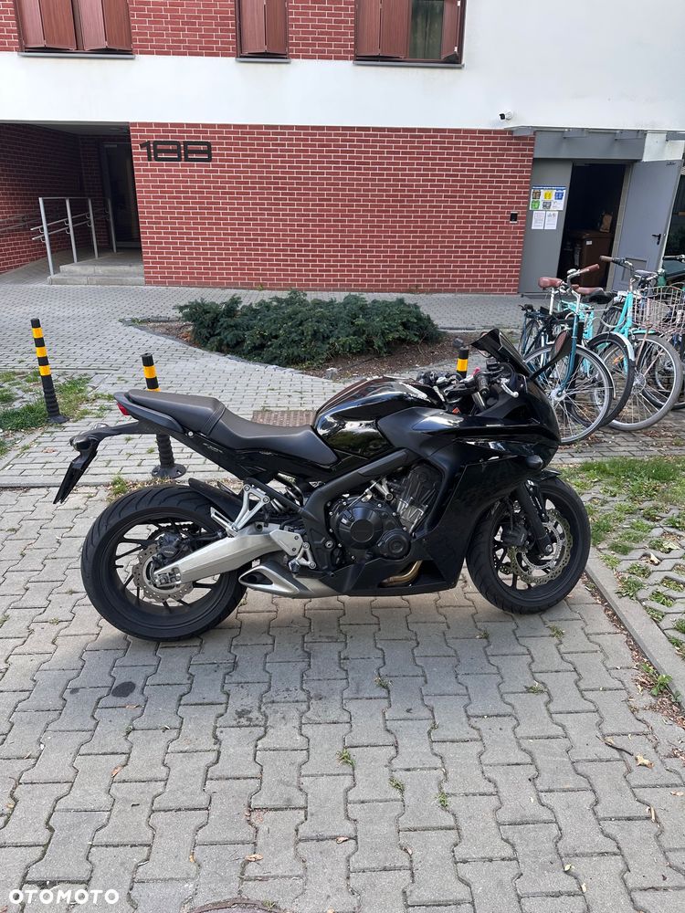 Honda CBR - 1