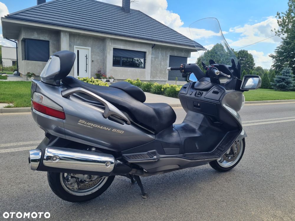 Suzuki Burgman - 3