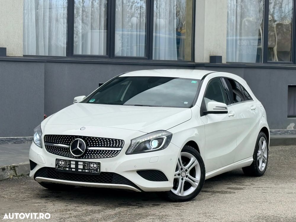 Mercedes-Benz A 200 (BlueEFFICIENCY) 7G-DCT AMG Sport - 3