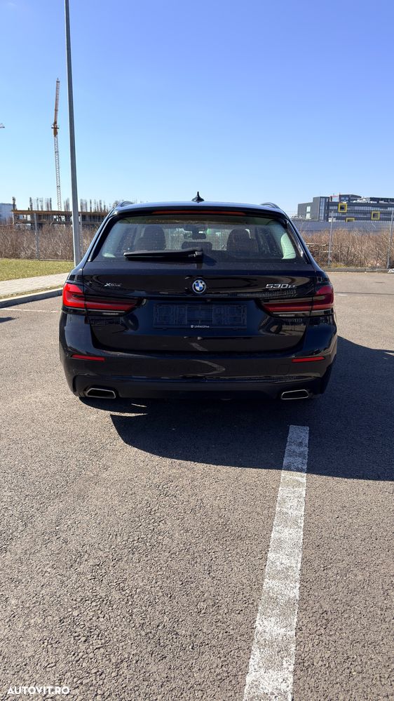 BMW Seria 5 530e xDrive Aut. - 5