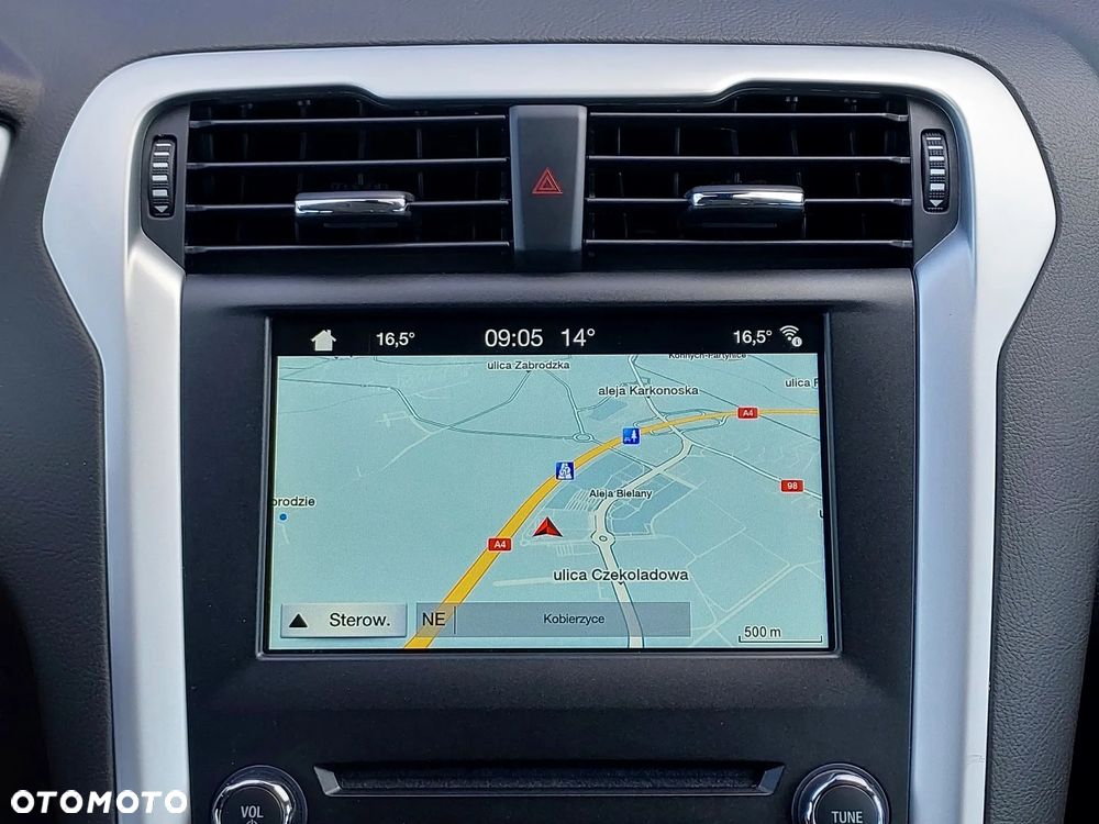 Ford Mondeo Turnier 2.0 TDCi Start-Stopp PowerShift-Aut Business Edition - 30