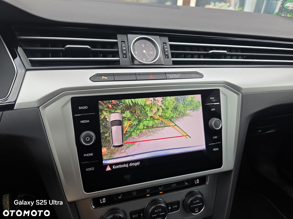 Volkswagen Passat 1.5 TSI EVO Highline - 12