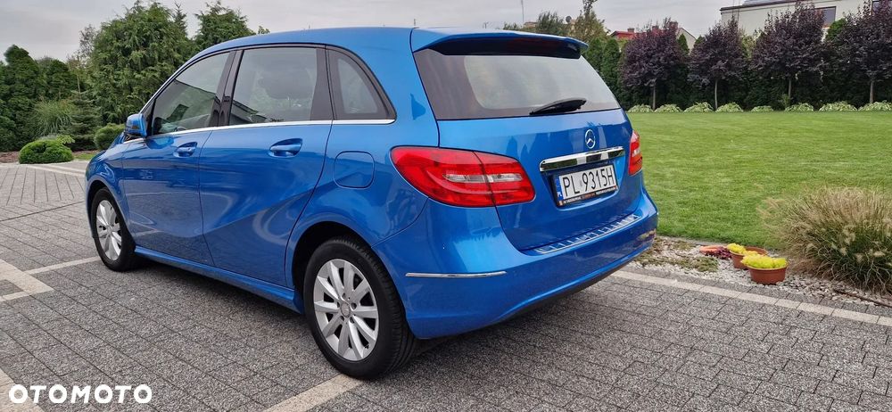 Mercedes-Benz Klasa B 180 CDI BlueEFFICIENCY Edition Style - 2