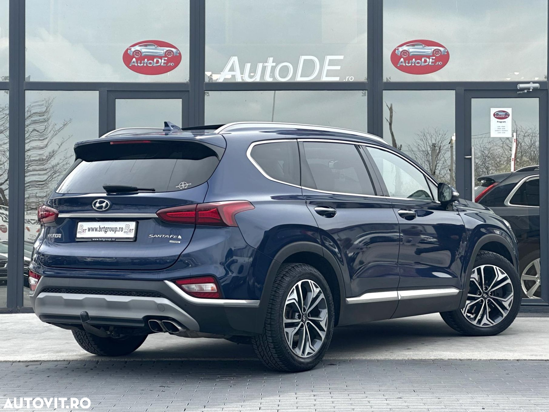 Hyundai Santa Fe - 4