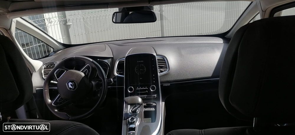 Renault Espace - 8