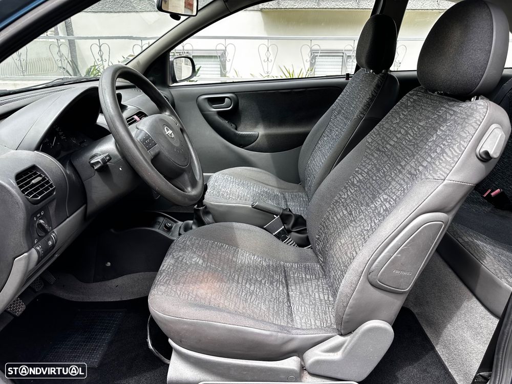 Opel Corsa 1.2 16V Confort - 11