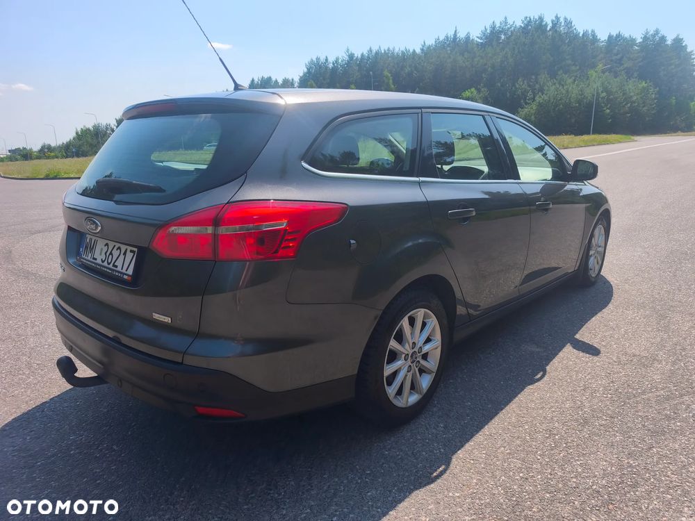Ford Focus 1.0 EcoBoost Titanium ASS PowerShift - 9
