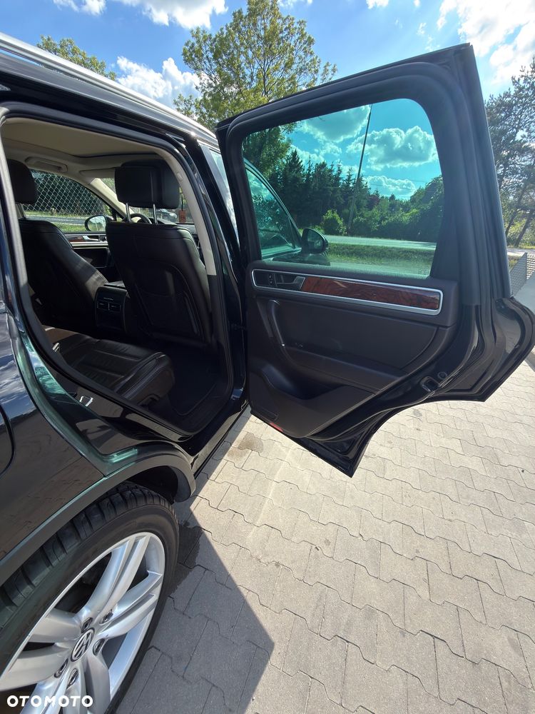 Volkswagen Touareg 3.0 V6 TDI 4XMot BMT - 11