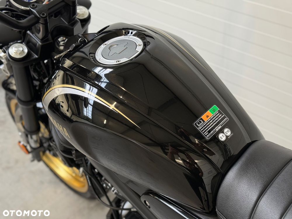 Yamaha XSR - 27