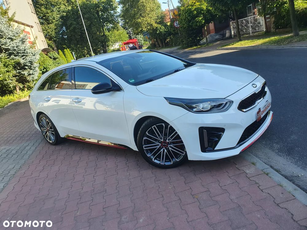 Kia ProCeed 1.6 T-GDI GT - 30