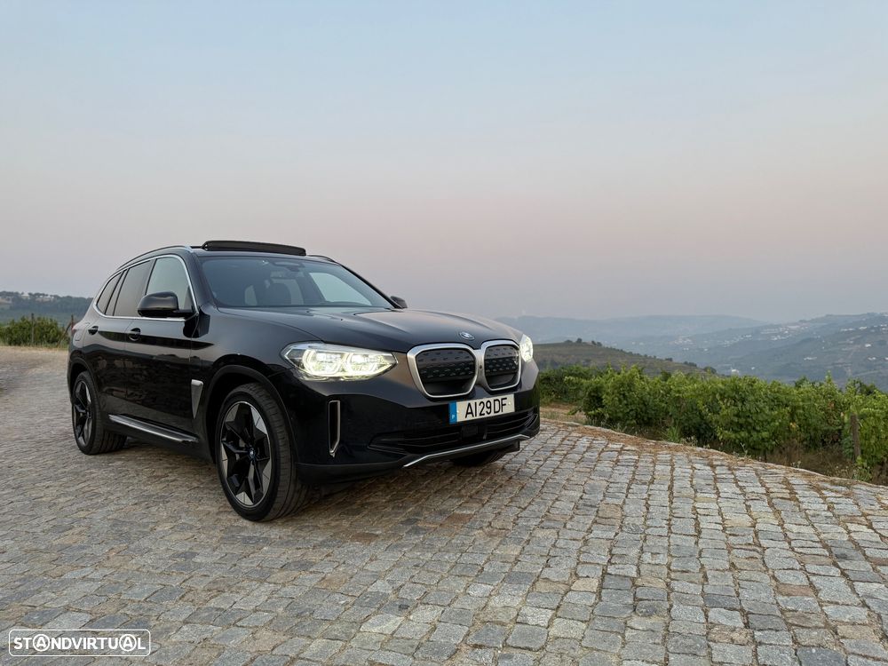 BMW iX3 M Sport Inspiring - 13