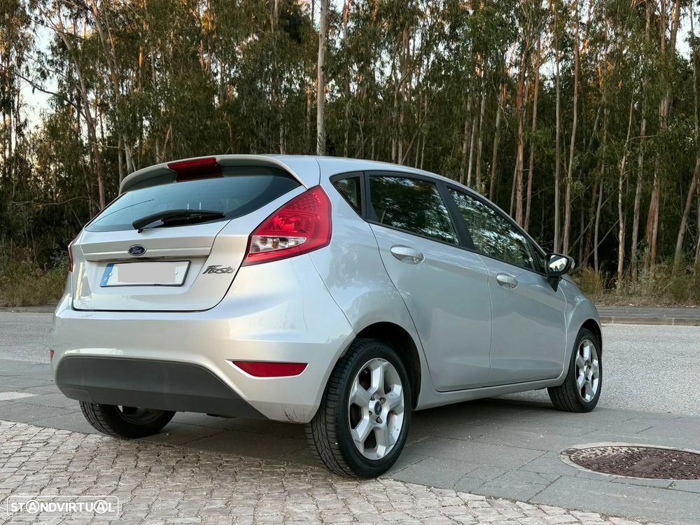 Ford Fiesta 1.25 Techno - 6