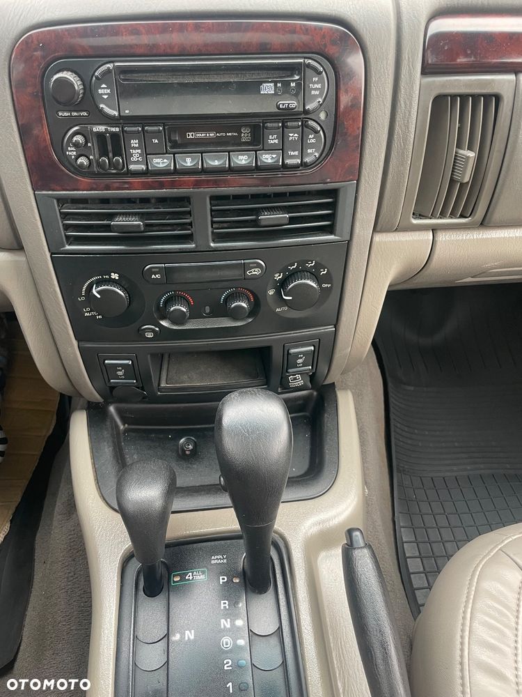 Jeep Grand Cherokee 4.7 Limited - 29