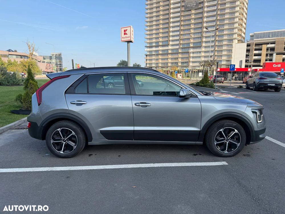 Kia Niro 1.6 GDI HEV 2WD OPF Aut. Edition 7 - 9
