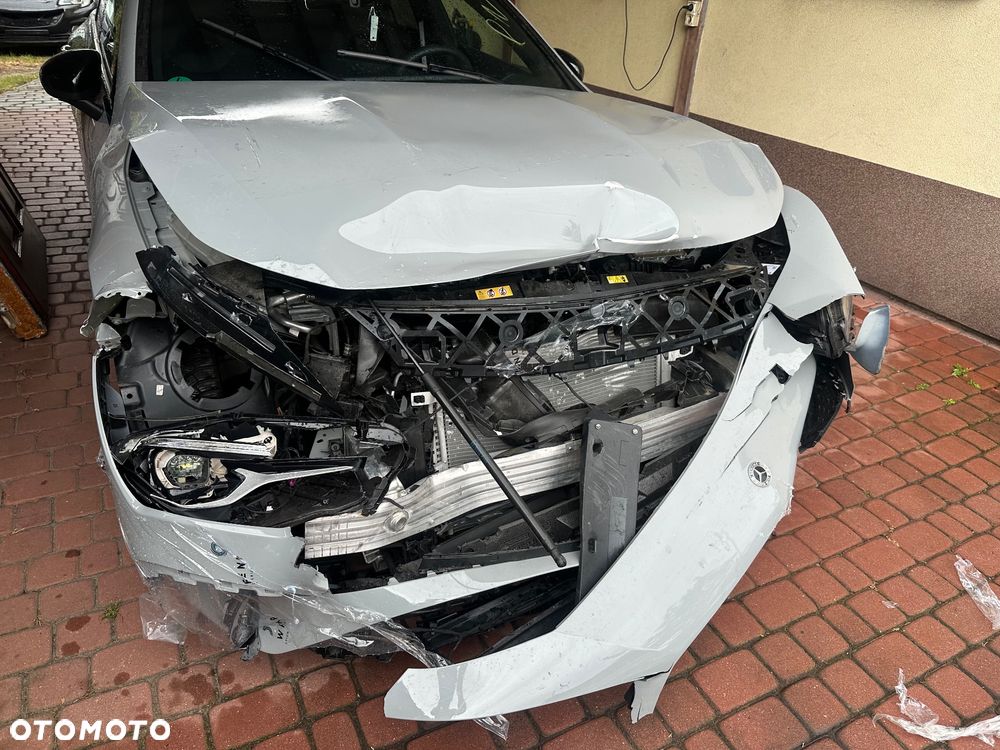 Mercedes-Benz CLA 220 d AMG Line 8G-DCT - 6