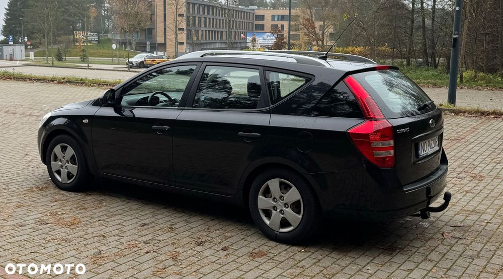 Kia Ceed 1.6 Comfort - 4