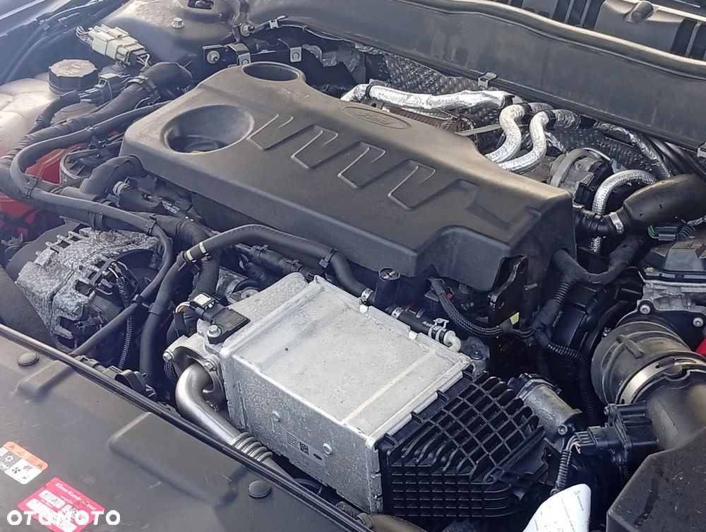 Ford Mondeo 2.0 EcoBlue Titanium - 12