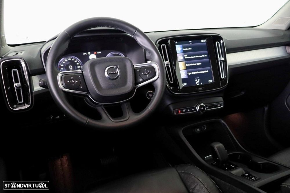 Volvo XC 40 - 22