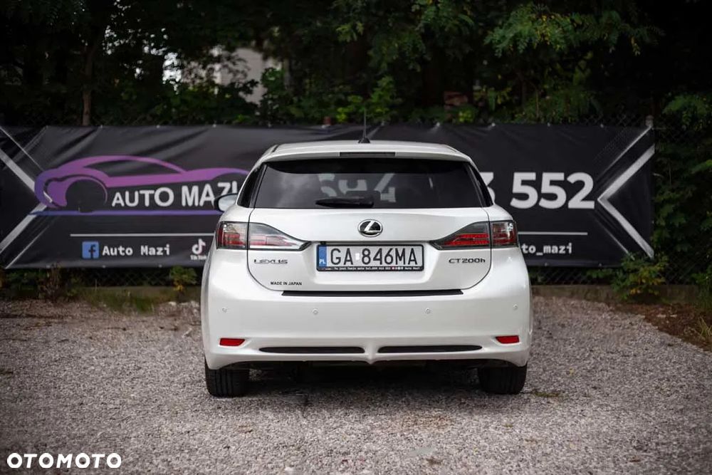 Lexus CT 200h Impression Line - 6