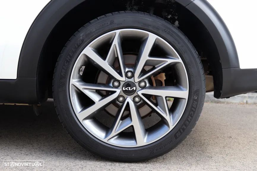 Kia Niro 1.6 GDi HEV Tech - 30