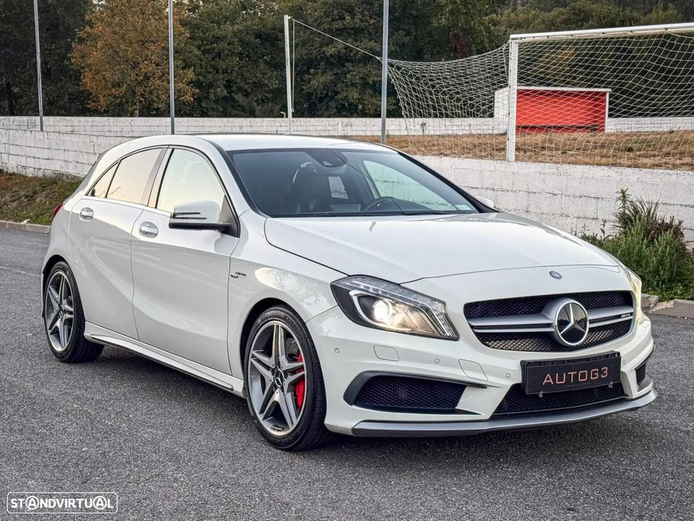 Mercedes-Benz A 45 AMG 4Matic Speedshift 7G-DCT - 4