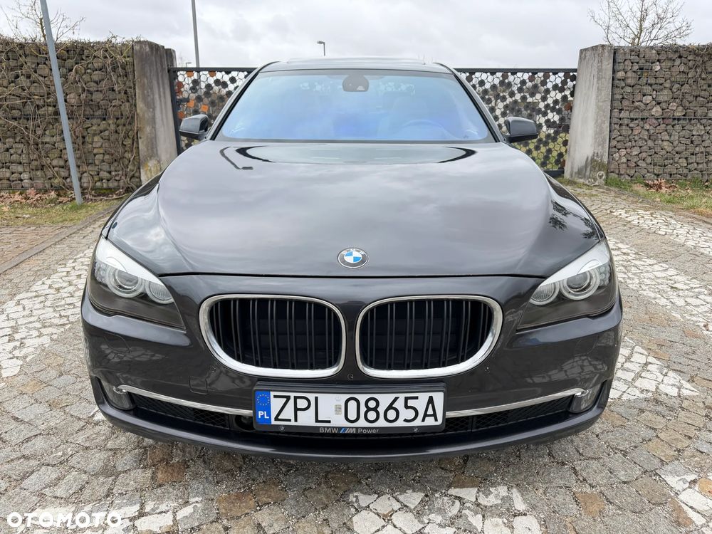 BMW Seria 7 730d - 11