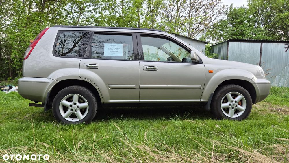 Nissan X-Trail - 4