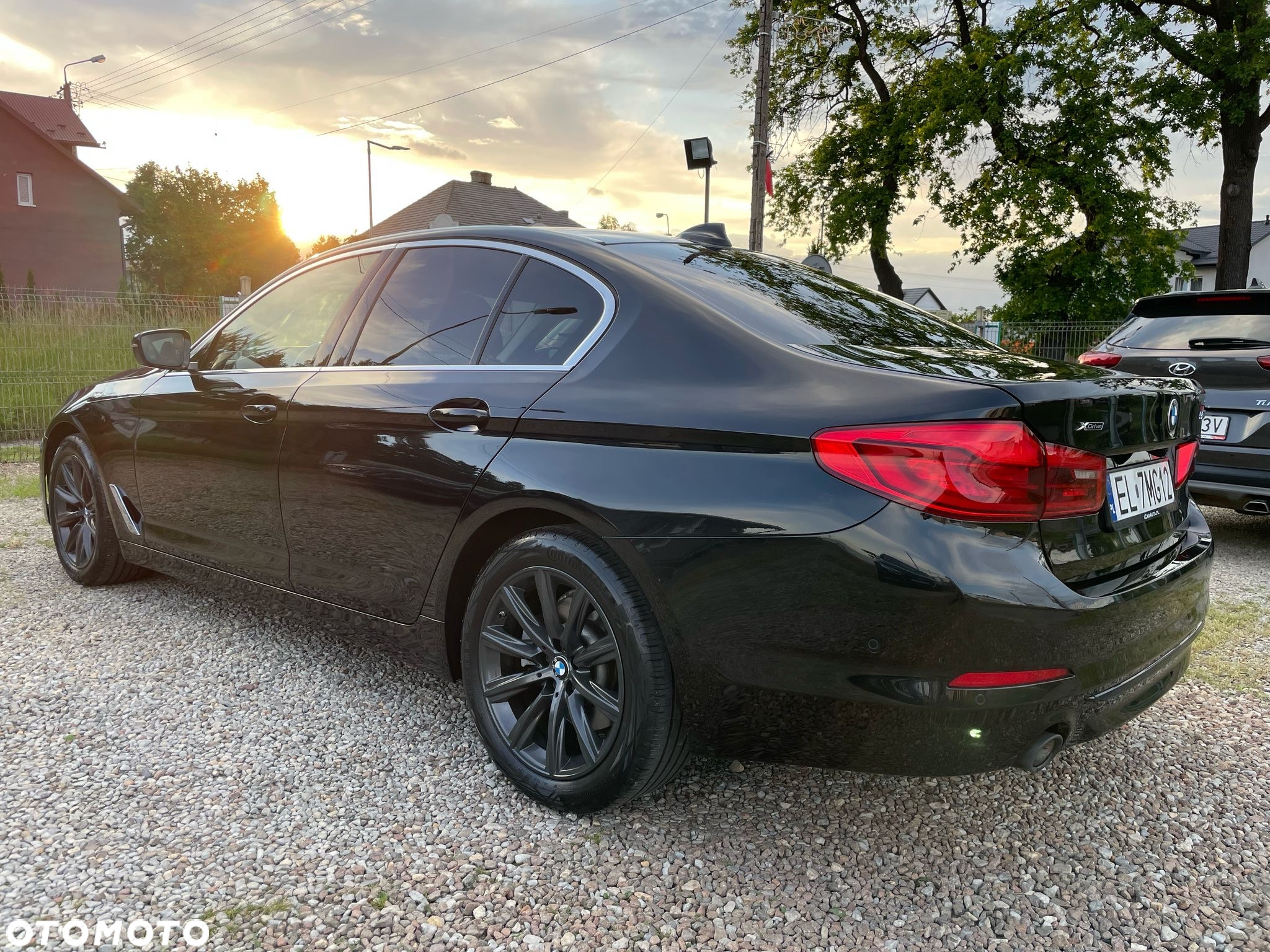 BMW Seria 5 530i xDrive Sport Line sport - 12