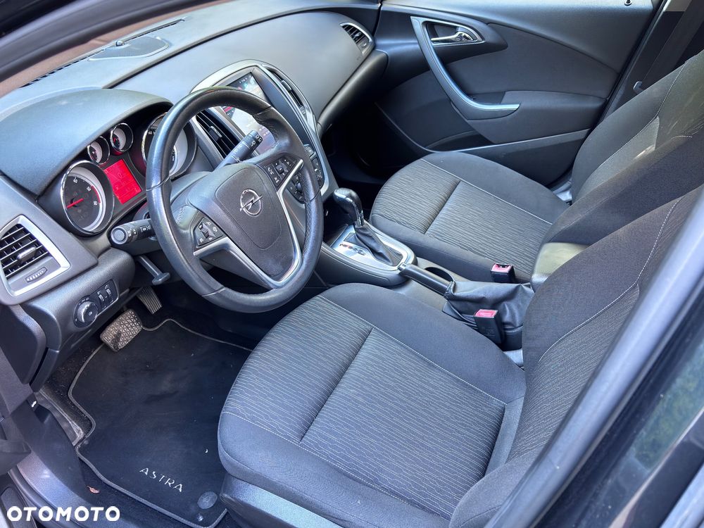 Opel Astra 2.0 CDTI DPF Automatik - 9