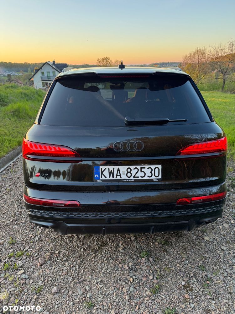 Audi Q7 55 TFSI e Quattro Tiptronic - 22