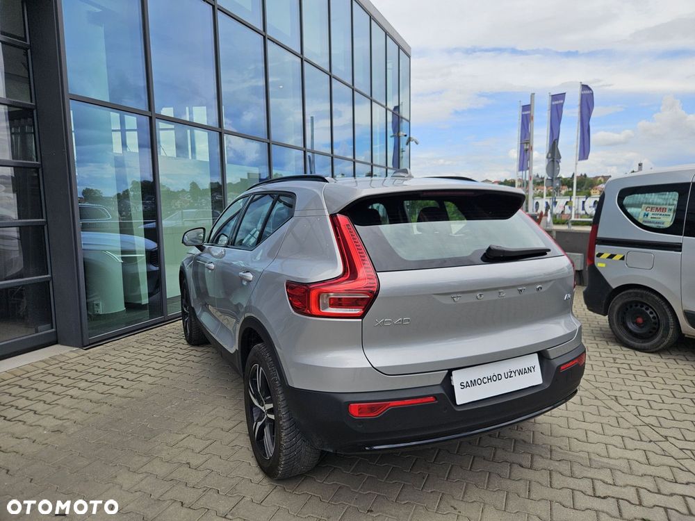 Volvo XC 40 - 8