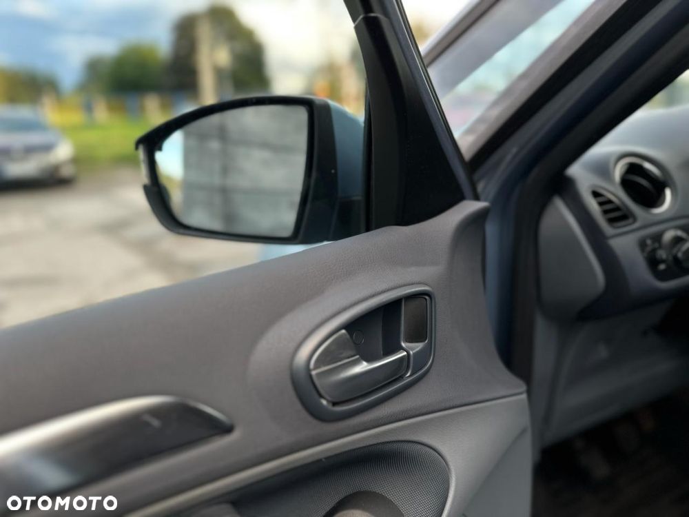 Ford S-Max - 9