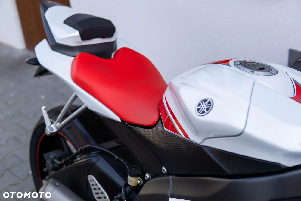 Yamaha R6 - 14