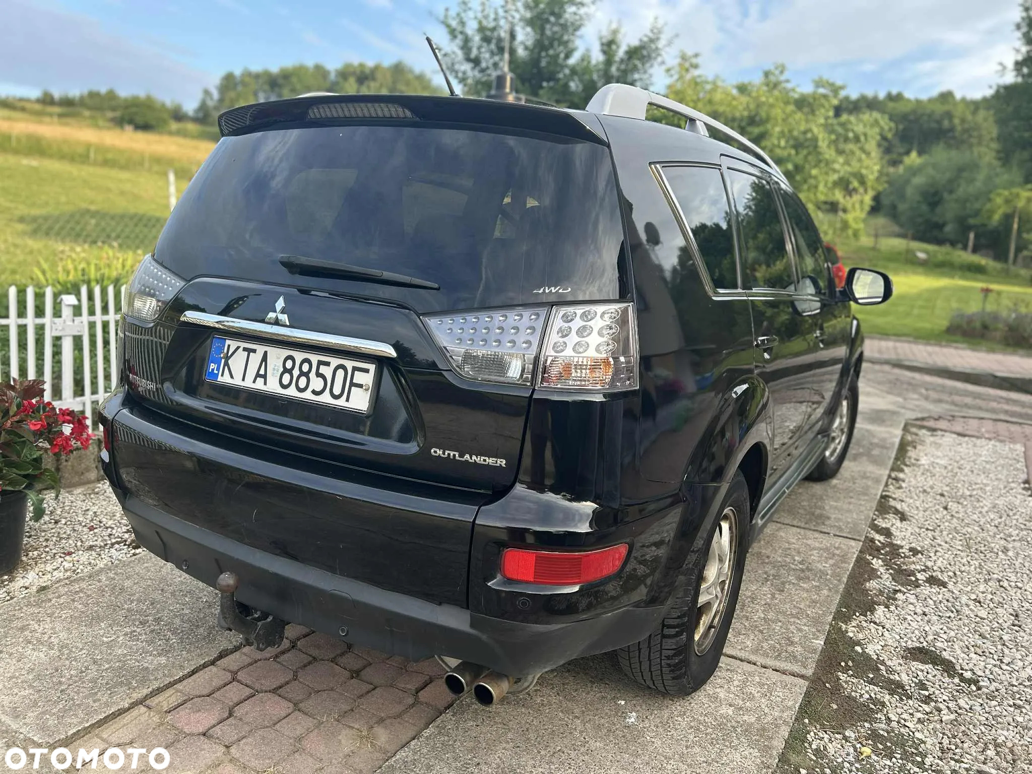 Mitsubishi Outlander 2.0 DID Intense + - 2