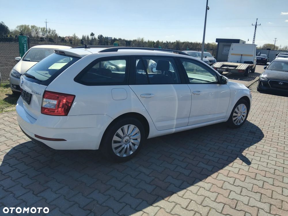 Skoda Octavia - 4