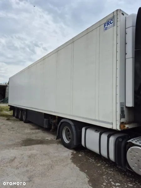 Schmitz Cargobull SKO24 - 2