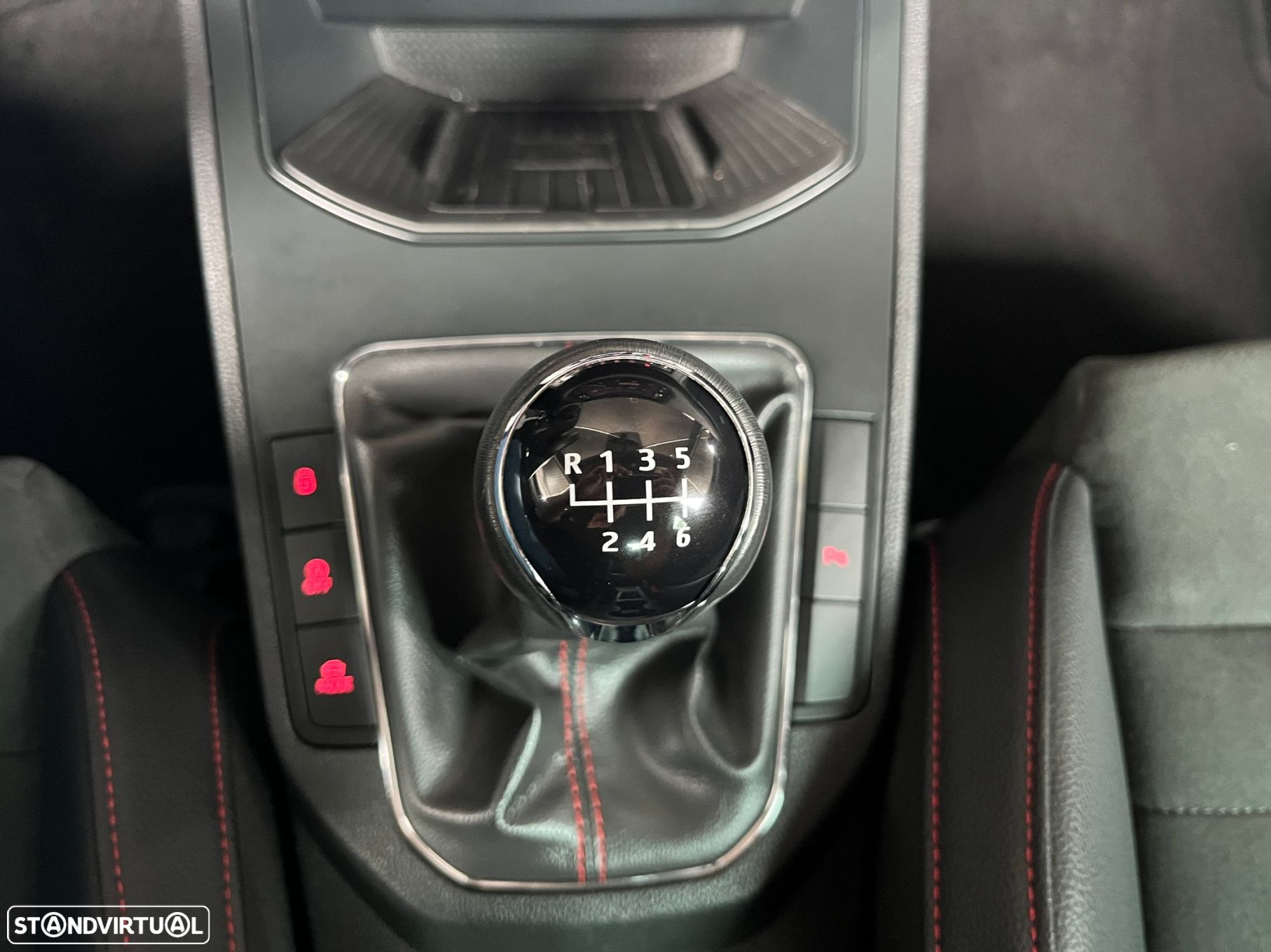 SEAT Ibiza 1.0 TSI FR - 29