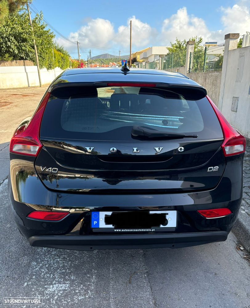 Volvo V40 2.0 D2 Kinetic - 2