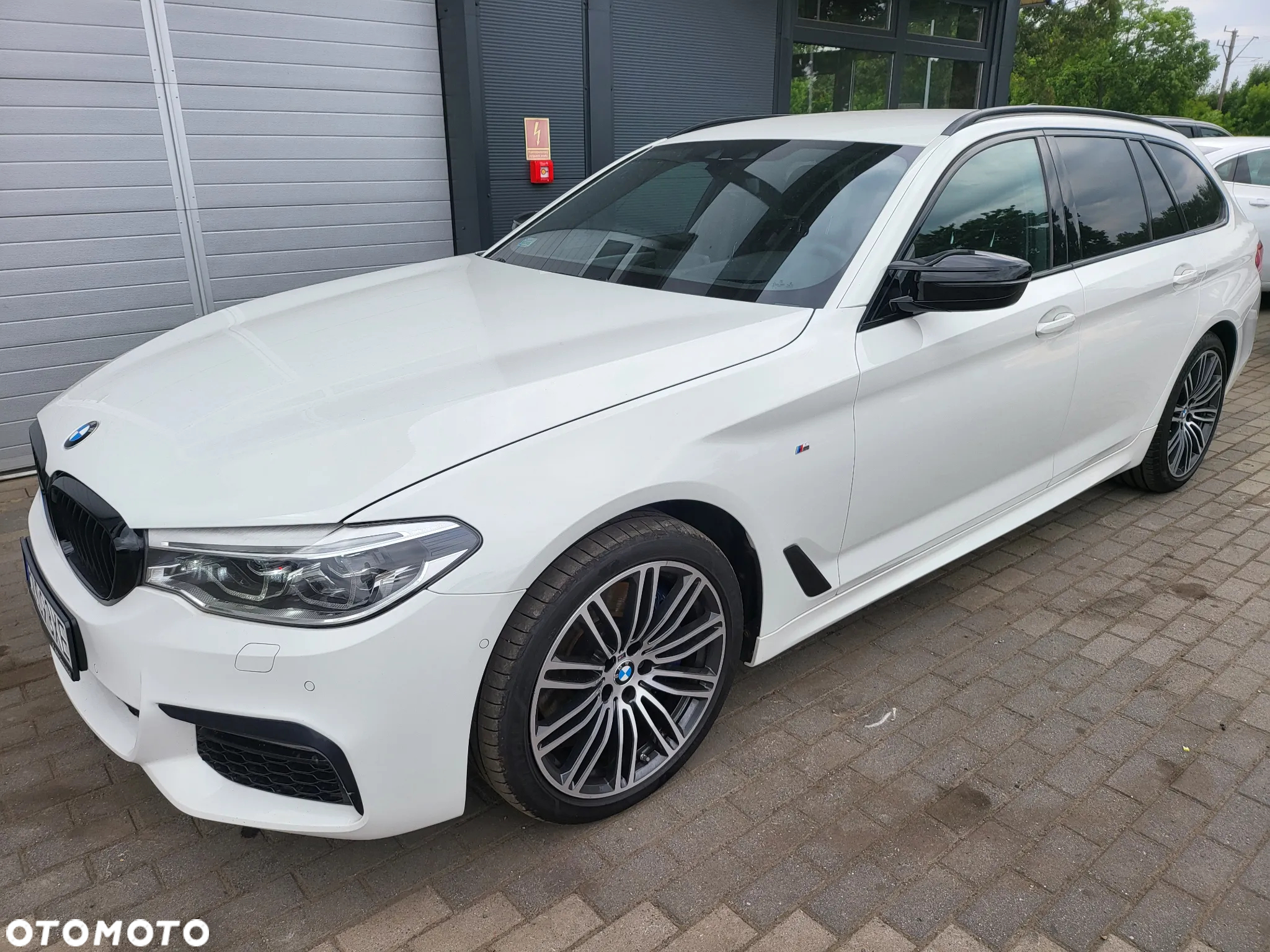 BMW Seria 5 - 36